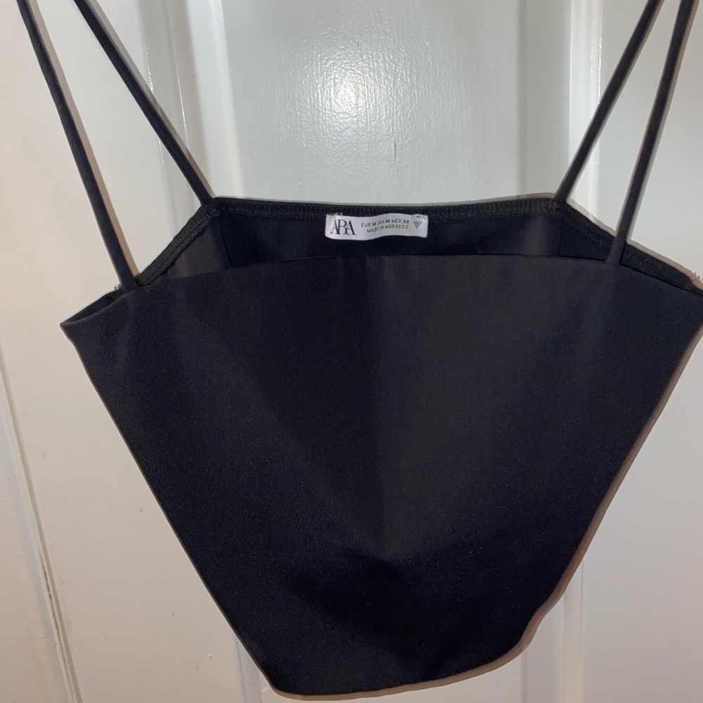Black straight neck crop top